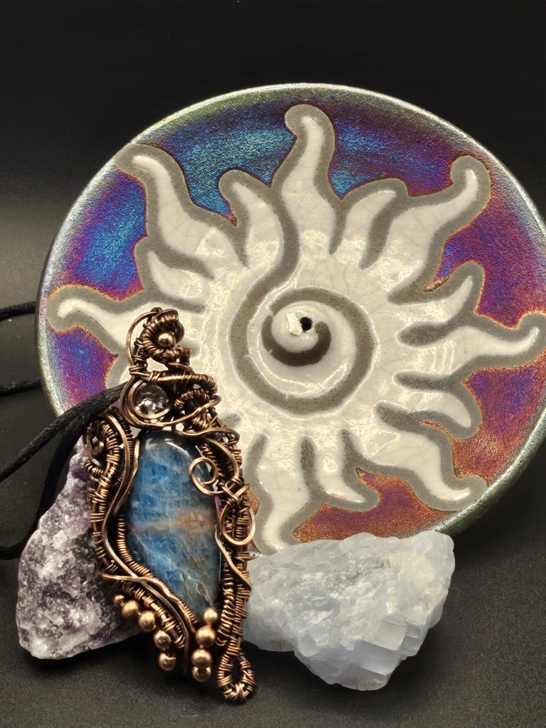 necklace_blue